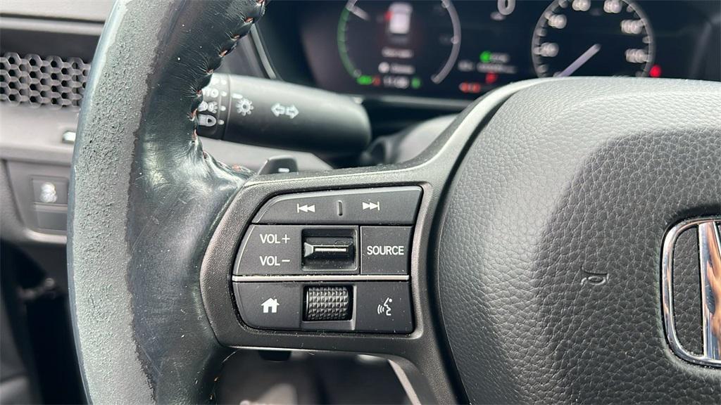 used 2023 Honda CR-V Hybrid car, priced at $29,906