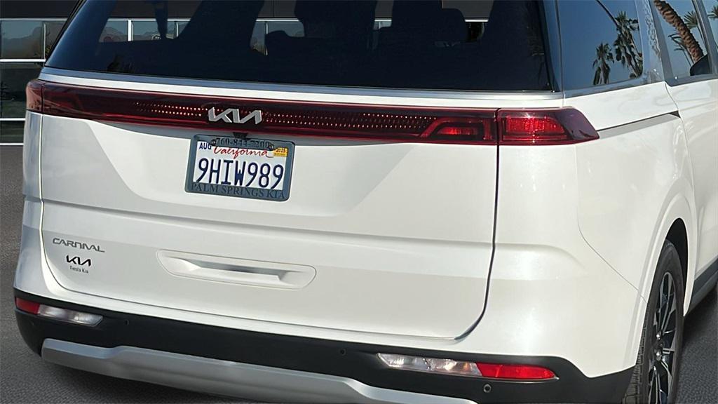 used 2024 Kia Carnival car, priced at $35,624