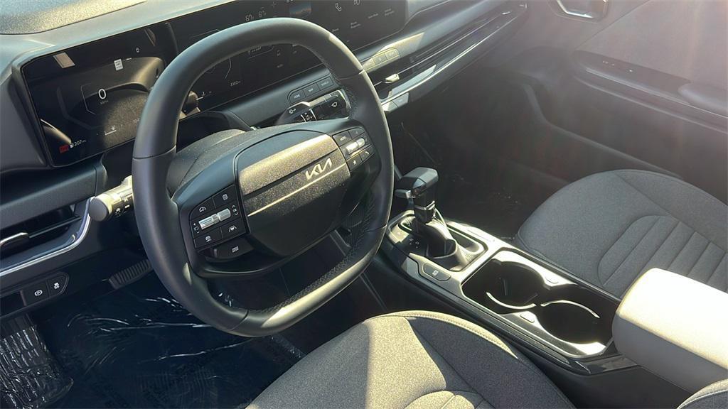 new 2025 Kia K4 car, priced at $24,777