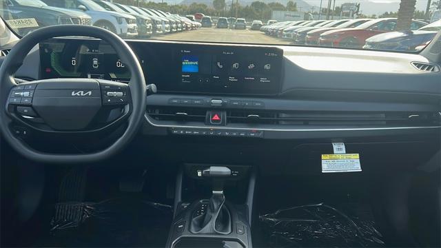 new 2025 Kia K4 car, priced at $24,145