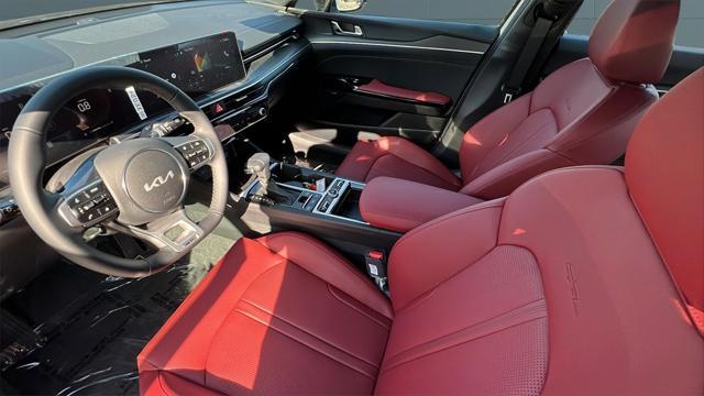 new 2025 Kia K5 car