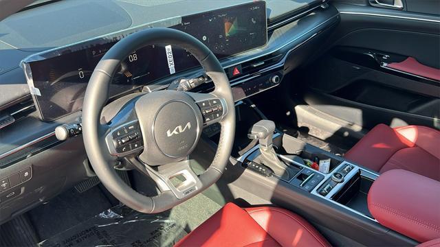 new 2025 Kia K5 car