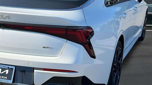 new 2025 Kia K5 car