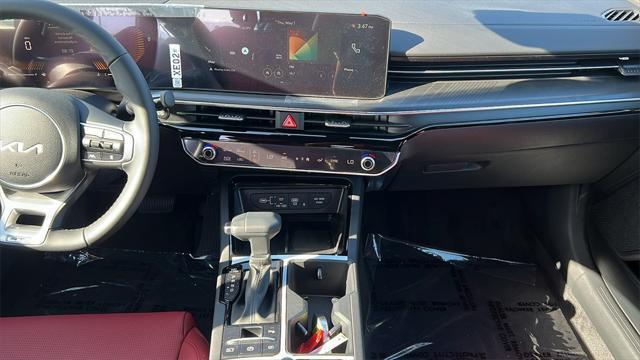 new 2025 Kia K5 car