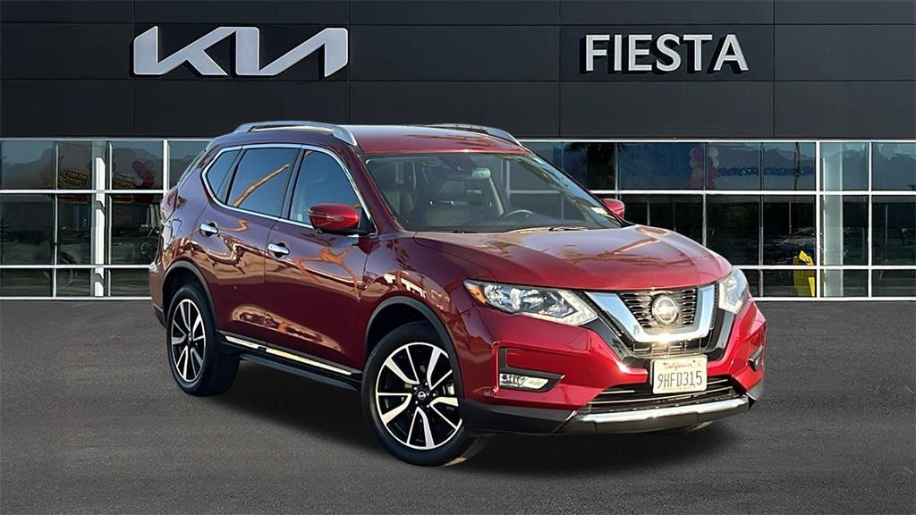 used 2019 Nissan Rogue car, priced at $19,888