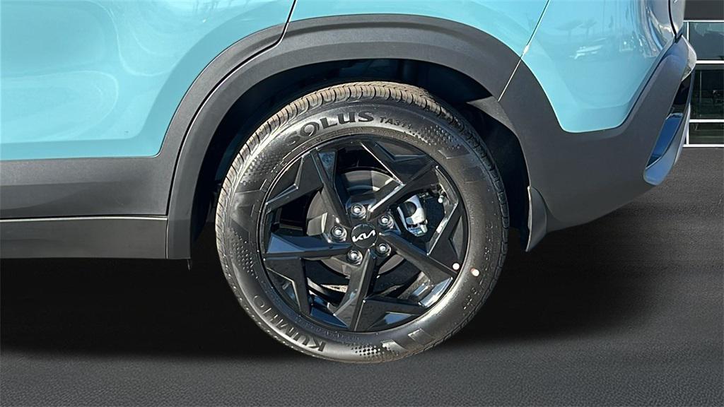 new 2026 Kia Seltos car, priced at $28,835