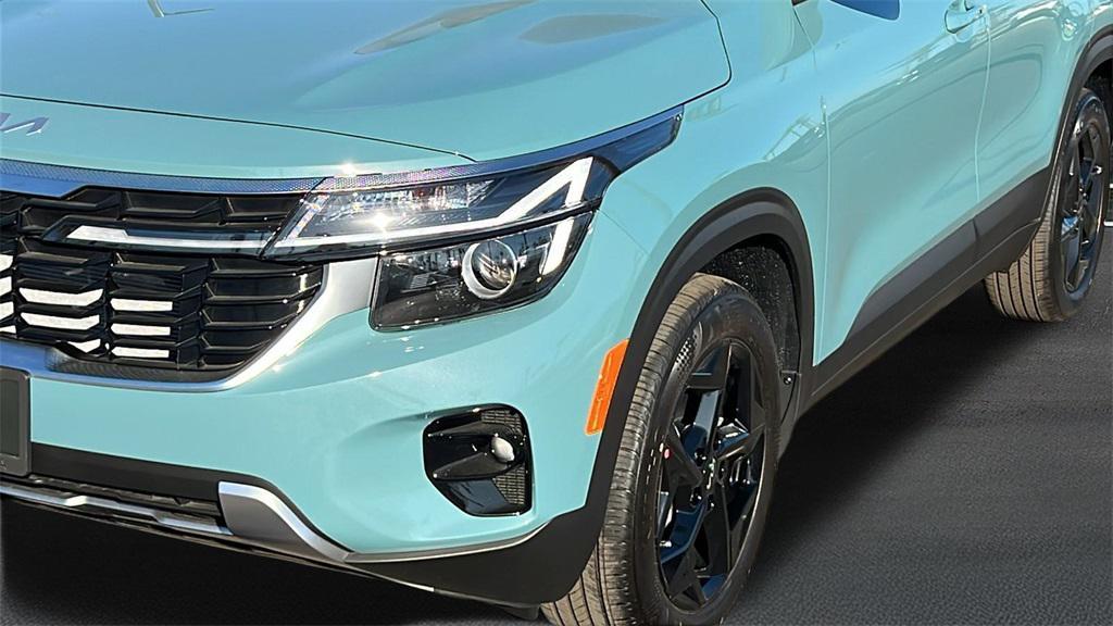 new 2026 Kia Seltos car, priced at $28,835