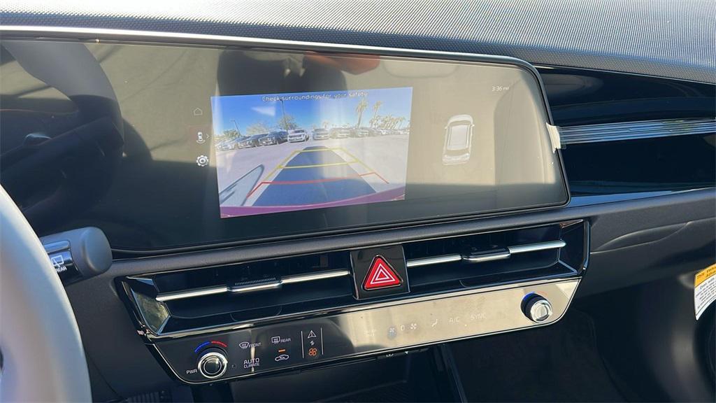new 2025 Kia Niro car, priced at $31,970