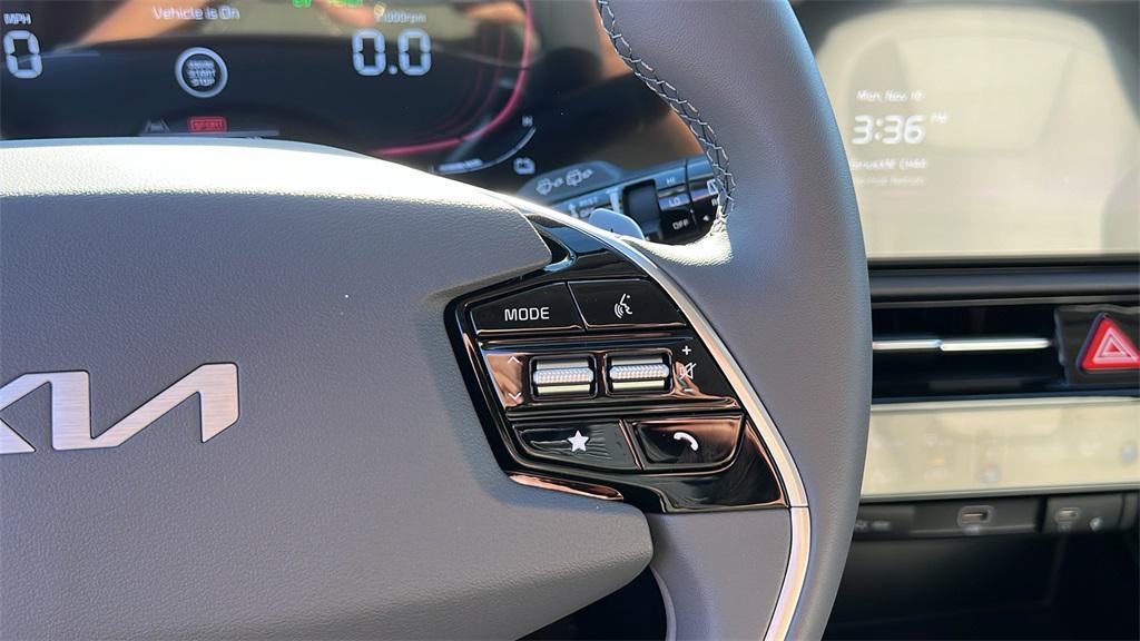 new 2025 Kia Niro car, priced at $31,970
