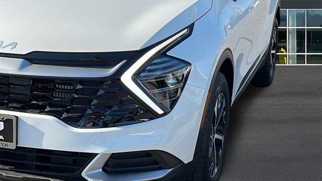 new 2025 Kia Sportage Hybrid car