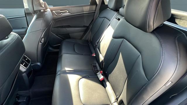 new 2025 Kia Sportage Hybrid car