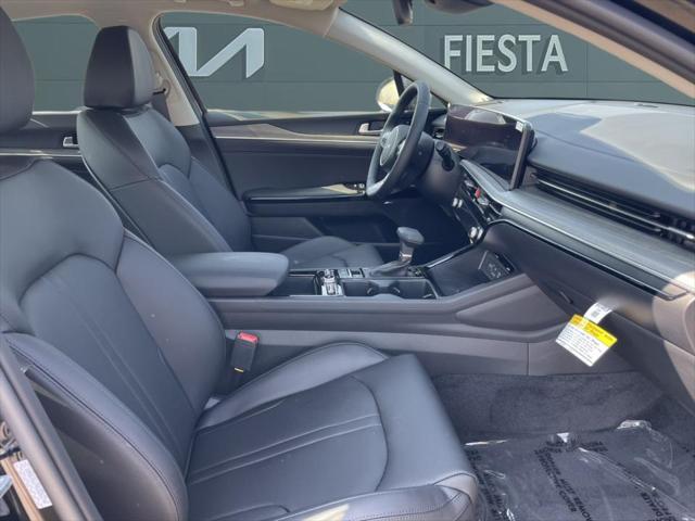 new 2025 Kia K5 car, priced at $33,768