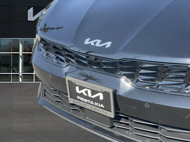 new 2025 Kia K5 car, priced at $33,768