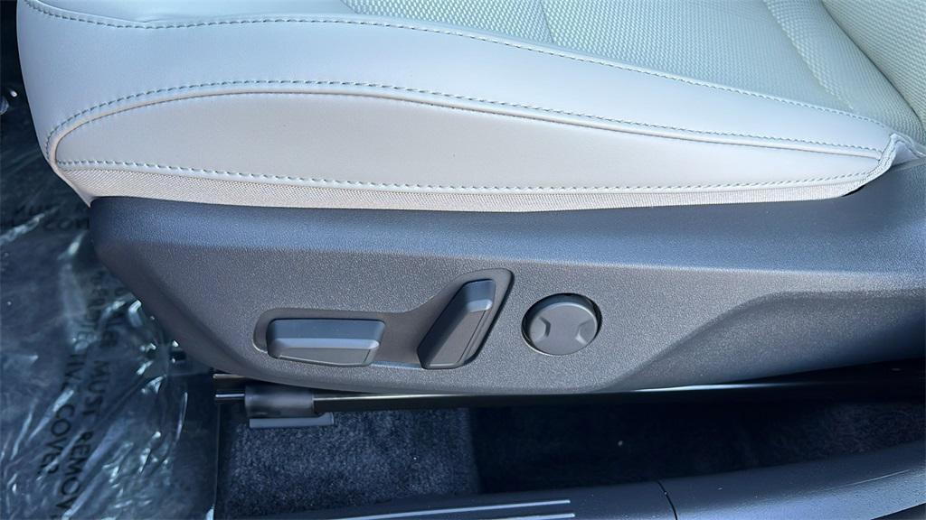 new 2025 Kia Niro car, priced at $34,230