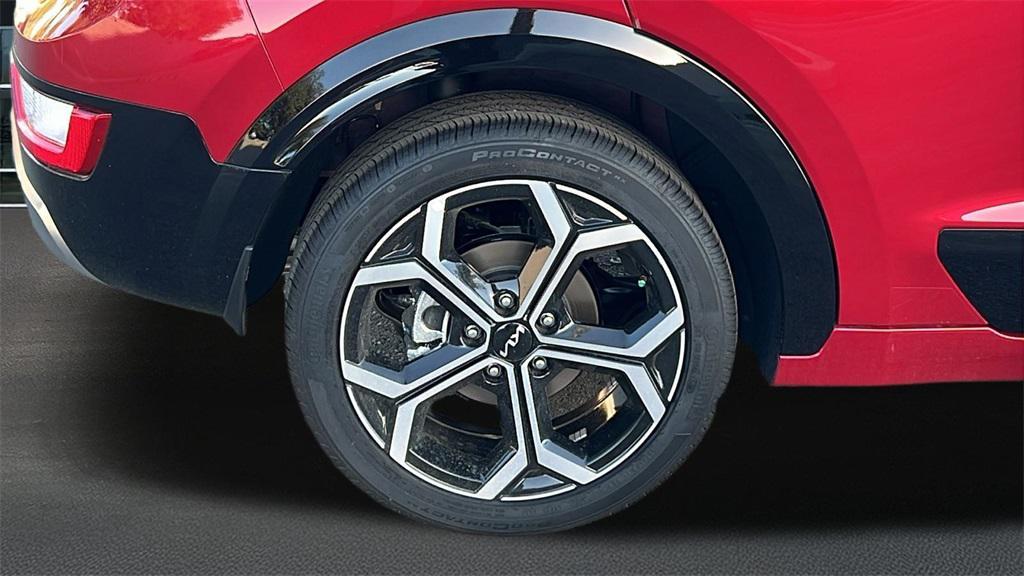 new 2025 Kia Niro car, priced at $34,230