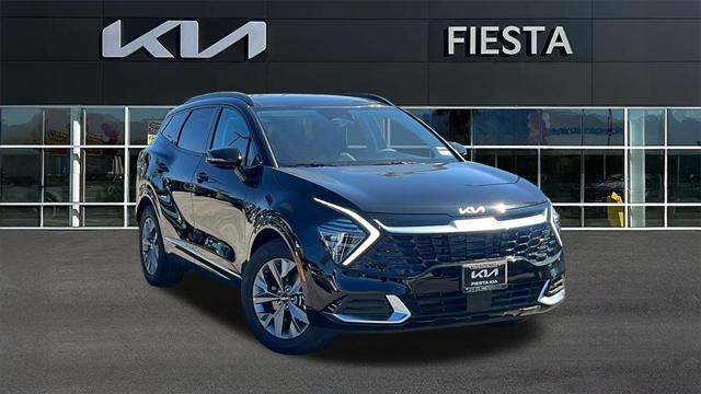 new 2025 Kia Sportage car, priced at $33,002