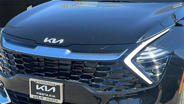 new 2025 Kia Sportage car, priced at $33,002