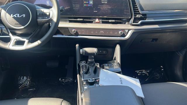 new 2025 Kia Sportage car, priced at $33,002