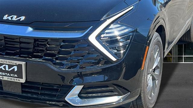 new 2025 Kia Sportage car, priced at $33,002