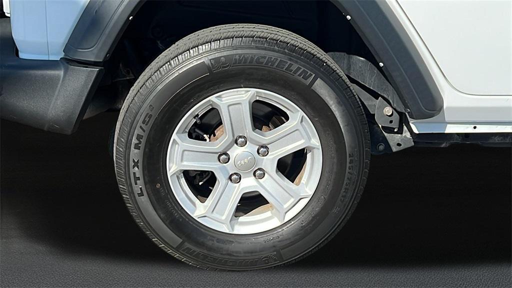 used 2021 Jeep Wrangler Unlimited car, priced at $27,777