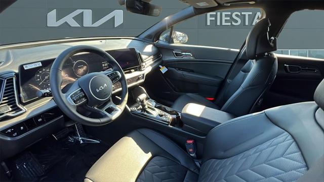 new 2025 Kia Sportage car, priced at $38,160