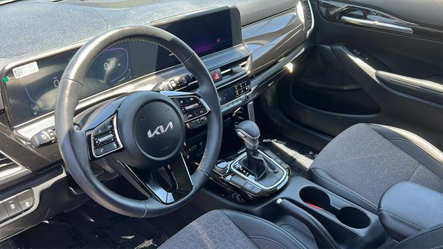 new 2025 Kia Seltos car, priced at $27,050