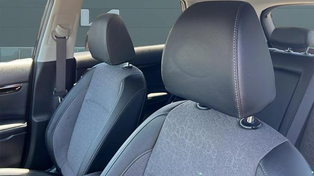 new 2025 Kia Seltos car, priced at $27,050