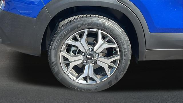 used 2023 Kia Seltos car, priced at $23,987