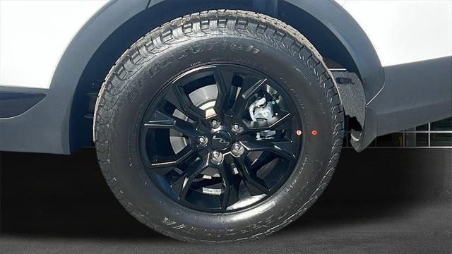 new 2025 Kia Sportage car, priced at $39,130