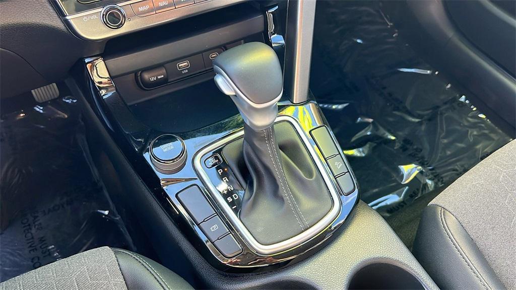 used 2024 Kia Seltos car, priced at $22,895