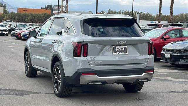 new 2025 Kia Sorento car, priced at $39,205