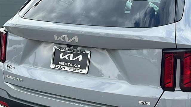 new 2025 Kia Sorento car, priced at $39,205