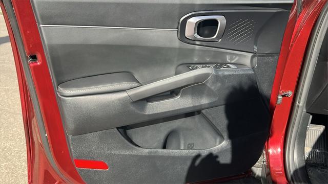 new 2025 Kia Sorento car, priced at $38,685