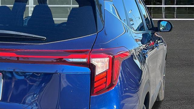 new 2025 Kia Seltos car, priced at $25,842