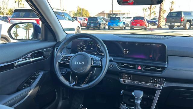 new 2025 Kia Seltos car, priced at $27,655