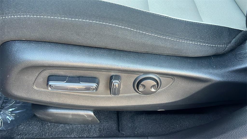 used 2023 Honda CR-V car, priced at $26,888