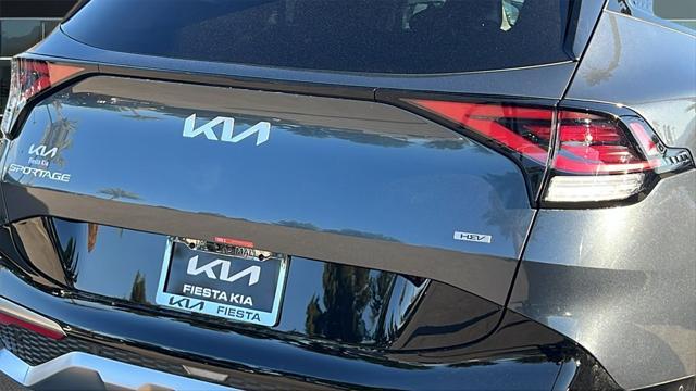 new 2025 Kia Sportage Hybrid car, priced at $39,915