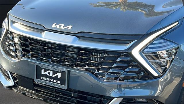 new 2025 Kia Sportage Hybrid car, priced at $39,915