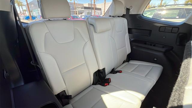 new 2025 Kia Telluride car, priced at $43,585