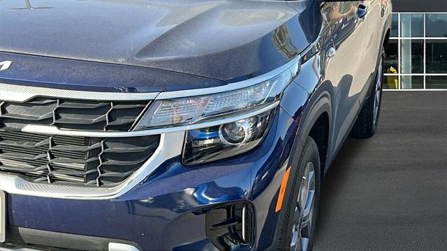 new 2025 Kia Seltos car, priced at $26,155