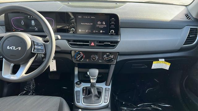 new 2025 Kia Seltos car, priced at $26,155