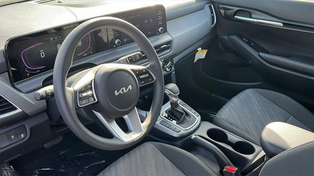 new 2025 Kia Seltos car, priced at $26,155