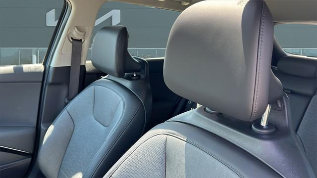 new 2025 Kia Niro car, priced at $34,540