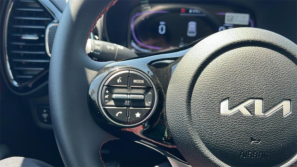 new 2025 Kia Soul car, priced at $28,060