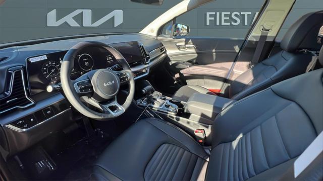 new 2025 Kia Sportage car, priced at $35,056