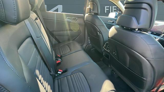 new 2025 Kia Sportage car, priced at $35,056