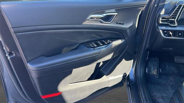 new 2024 Kia Sportage car, priced at $32,635