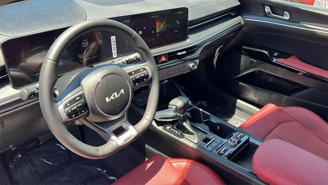 new 2025 Kia K5 car