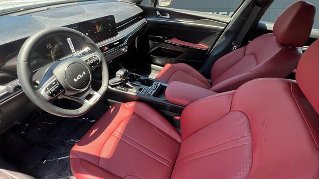 new 2025 Kia K5 car