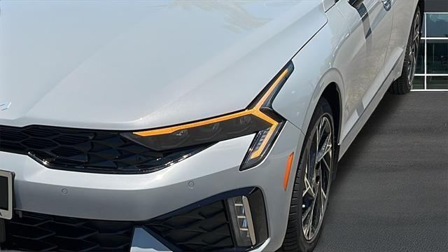 new 2025 Kia K5 car